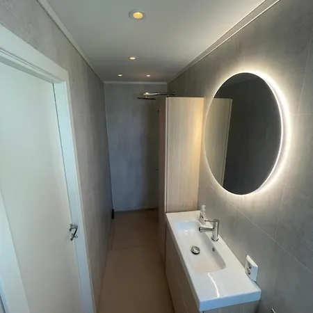 Apartment Close To The Ons